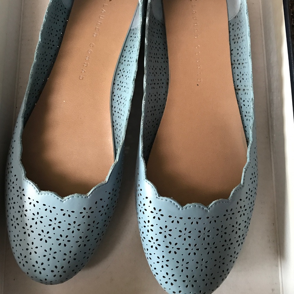 New‼️ Baby blue flats